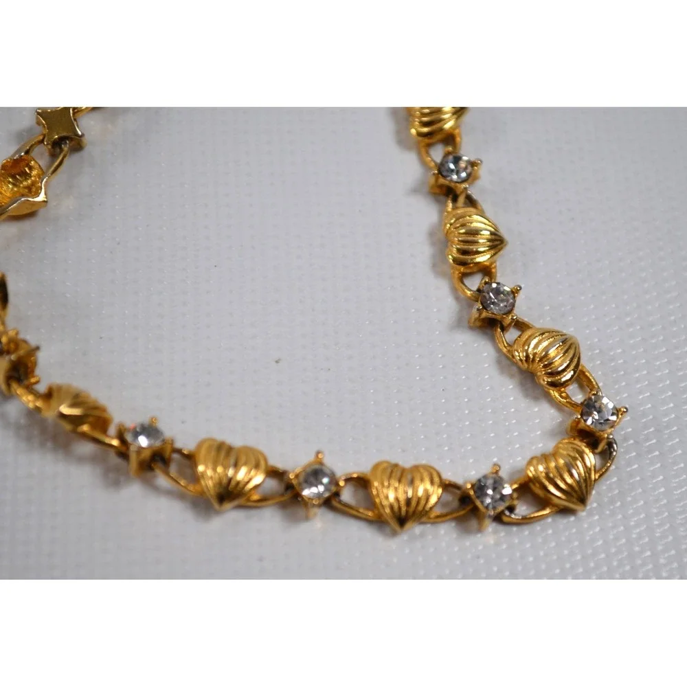 Vtg Avon Gold Tone Bracelet Textured Ridged Hearts Clear Rhinestone Crystals 8